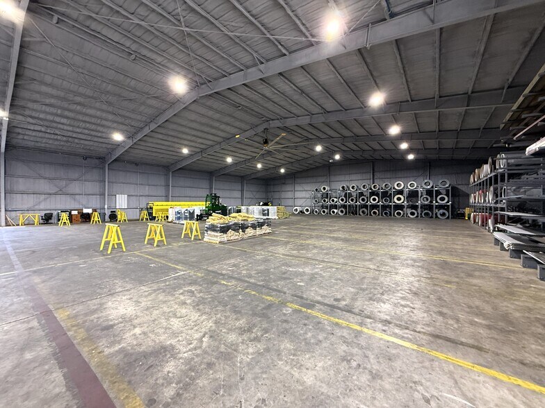 More Photos Of 301 Gundy Ln, Enterprise Warehouse For Lease