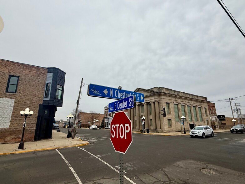 More Photos Of 122 E Center St, Le Roy Storefront Retail Residential For Lease