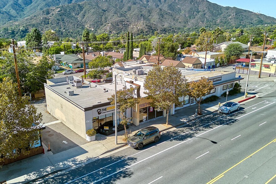More Photos Of 2870 Foothill Blvd, La Crescenta Office For Sale