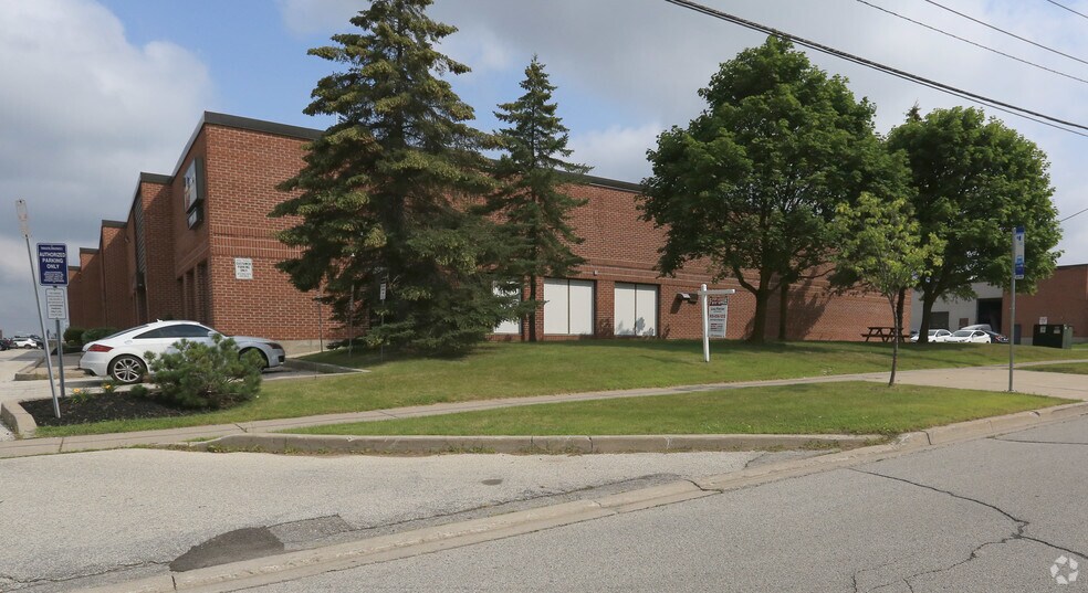 More Photos Of 1131 Gorham St, Newmarket Warehouse For Sale