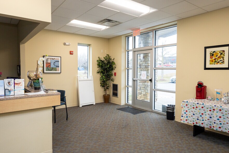 More Photos Of 195 Thomas Johnson Dr, Frederick Medical For Lease