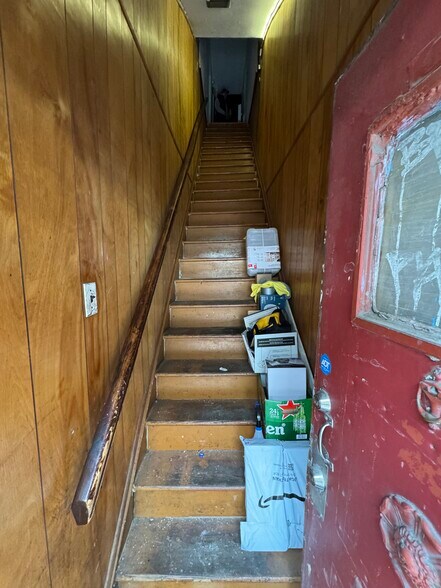 More Photos Of 5007 Frankford Ave, Philadelphia Storefront Retail Residential For Sale