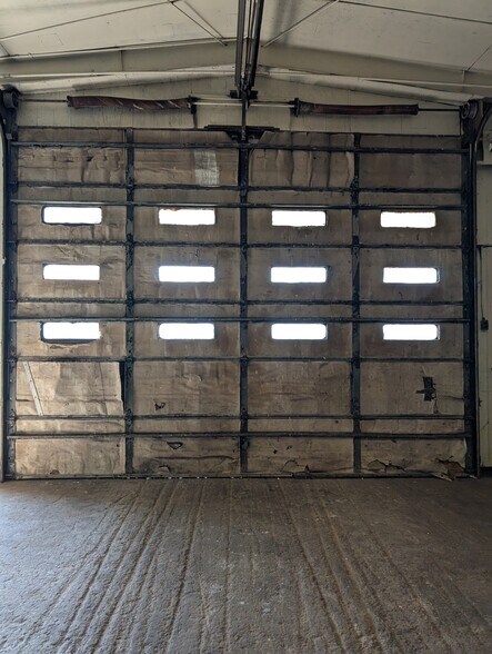 More Photos Of 707 Jewell Rd, Wilmore Warehouse For Sale