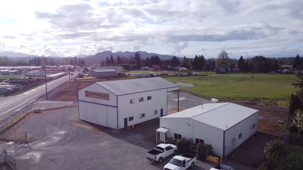 Primary Photo Of 17432 WA-536, Mount Vernon Light Distribution For Sale