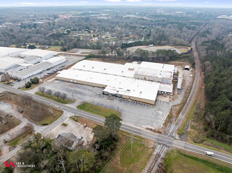 More Photos Of 1330 Atlanta Hwy, Madison Manufacturing For Sale