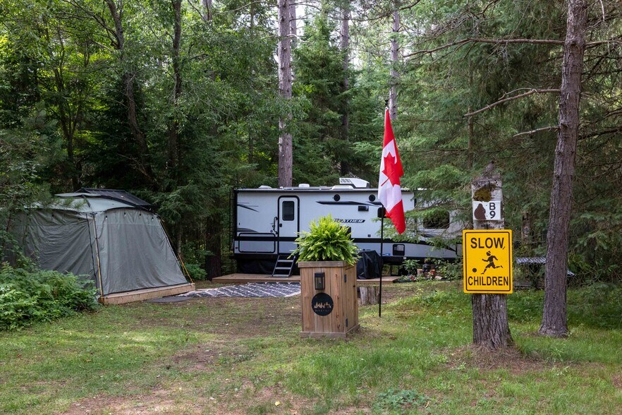 More Photos Of 2883 HWY-60, Dwight Trailer Camper Park For Sale