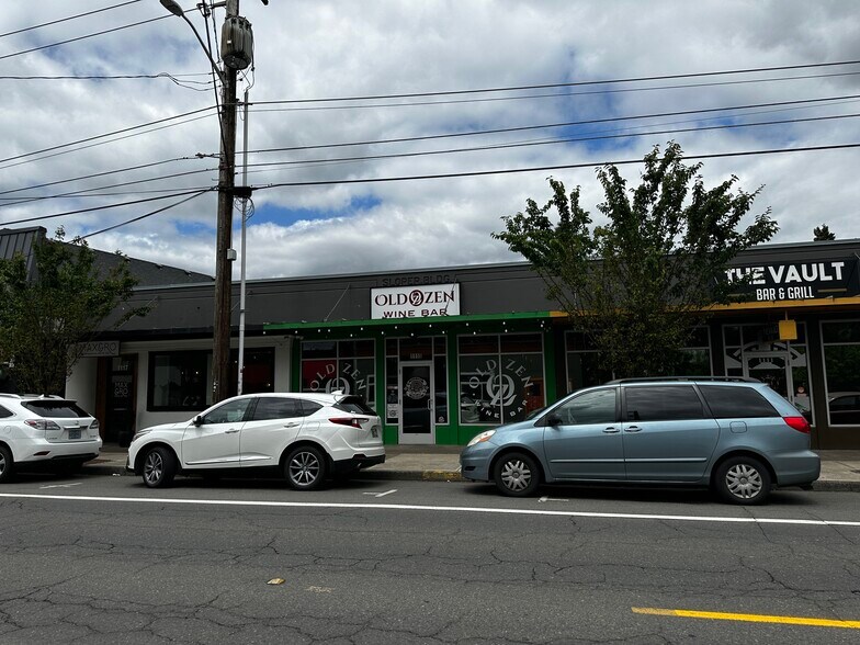 More Photos Of 1111-1117 Edgewater St NW, Salem Storefront For Sale