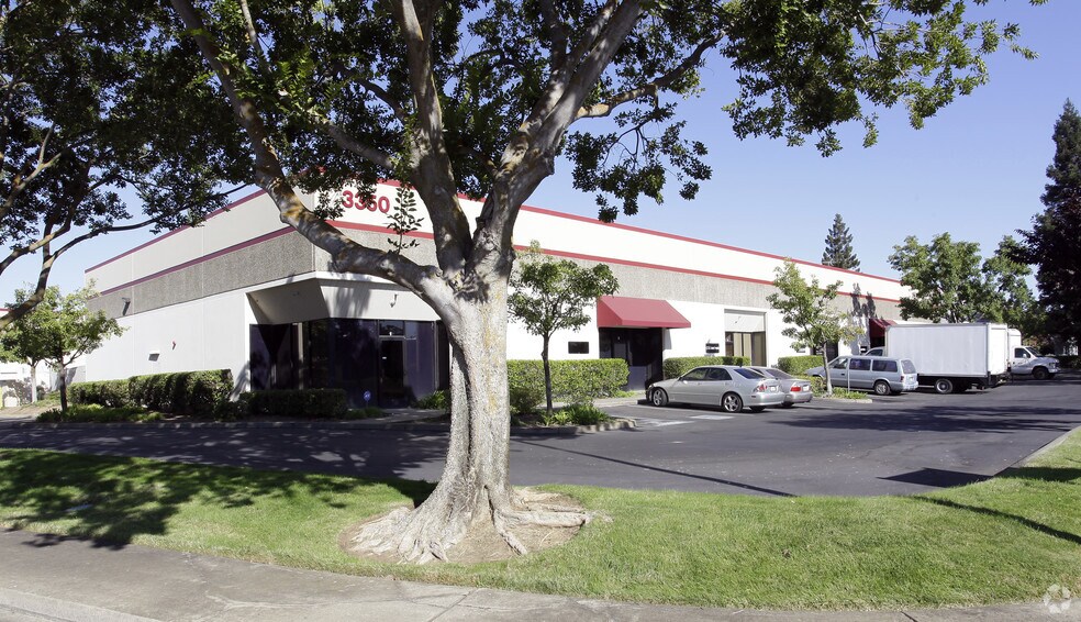 Primary Photo Of 3350 Monier Cir, Rancho Cordova Flex For Lease