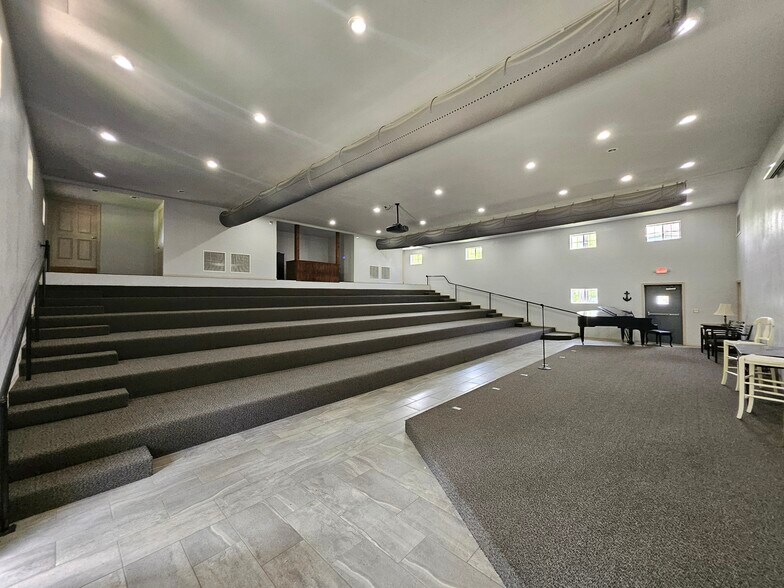 More Photos Of 13405-13411 George Rd, San Antonio Medical For Lease