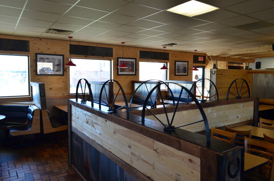 More Photos Of 139 Green St, Bushnell Freestanding For Sale