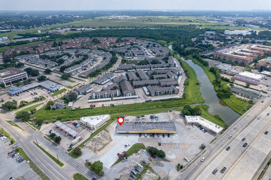 Primary Photo Of 1009-1051 E NASA Rd 1, Houston Unknown For Lease