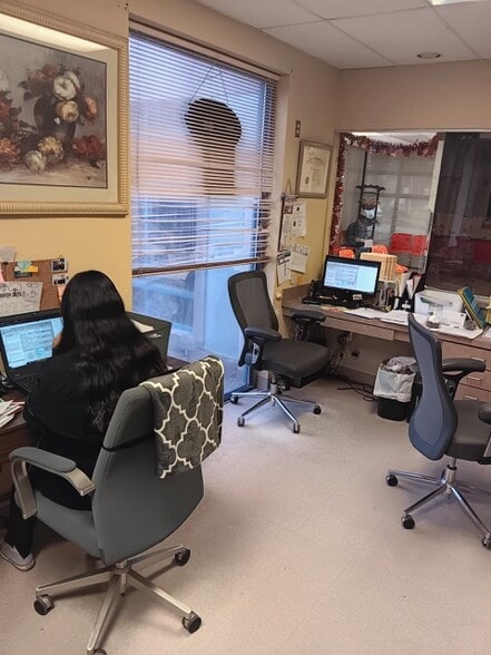 More Photos Of 908 Paredes Line Rd, Brownsville Rehabilitation Center For Lease