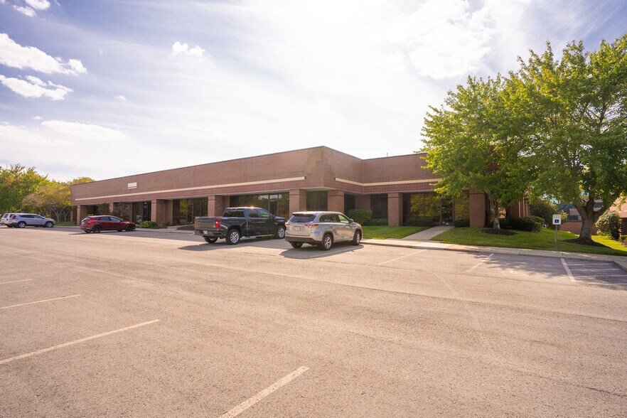 More Photos Of 8400-8428 Melrose Dr, Lenexa Light Manufacturing For Sale