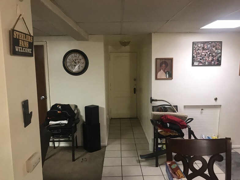 More Photos Of 815 McClure St, Munhall Apartments For Sale