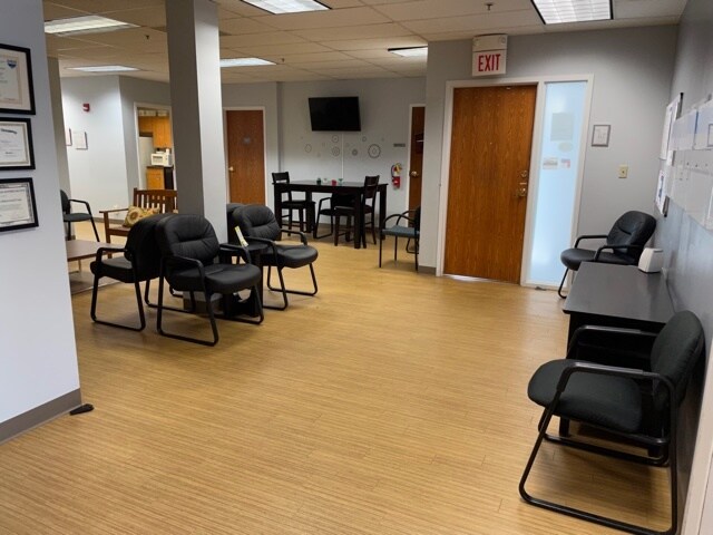 More Photos Of 255 Spencer Rd, Saint Peters Office For Lease