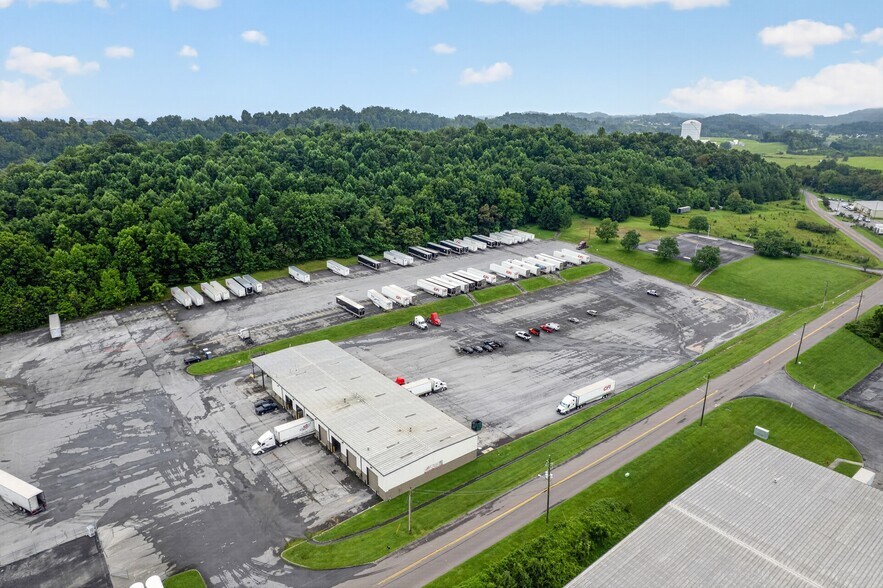 More Photos Of 908 Eastern Star Road Ext, Kingsport Distribution For Lease