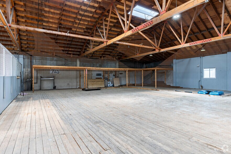 More Photos Of 1975 Timber Way, Reno Warehouse For Sale