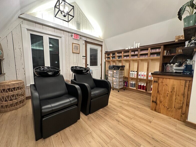 More Photos Of 1224 Post Rd, Fairfield Freestanding For Sale