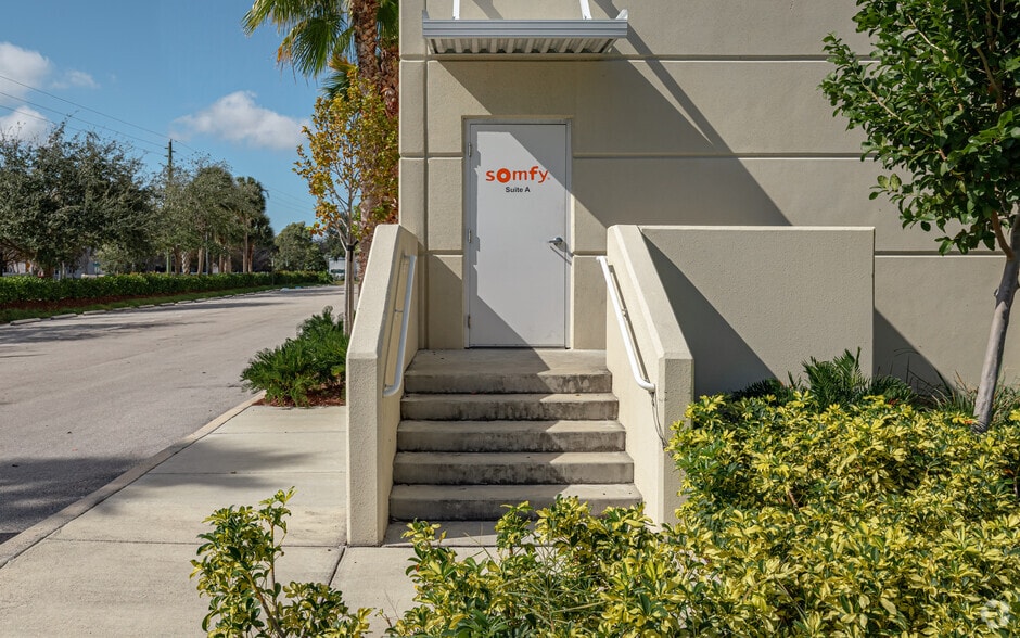 More Photos Of 1210 SW 35th Ave, Boynton Beach Unknown For Lease