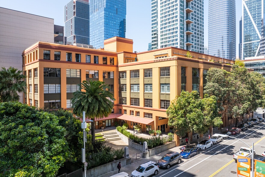 Primary Photo Of 300 Beale St, San Francisco Apartments For Lease