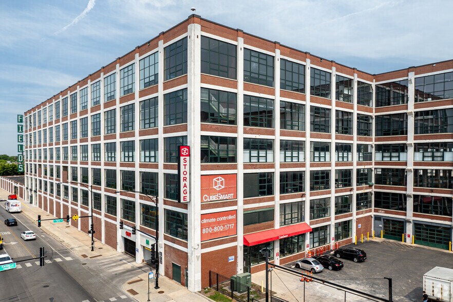 More Photos Of 4000 W Diversey Ave, Chicago General Retail For Lease
