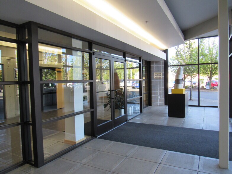 More Photos Of 724 Columbia St NW, Olympia Office For Lease
