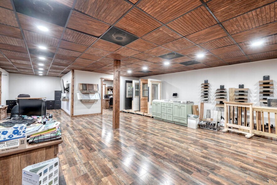 More Photos Of 86 Old Blue Ridge Hwy, Blairsville Warehouse For Sale