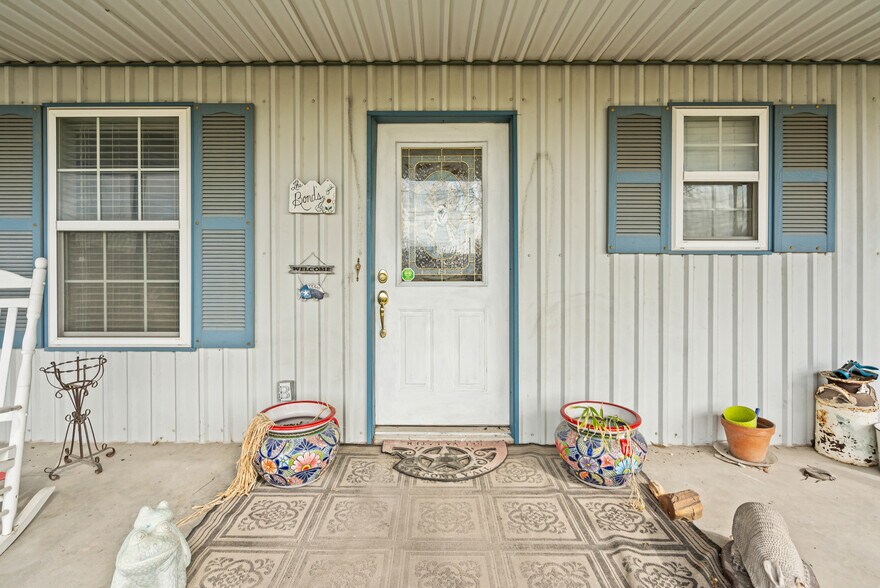 More Photos Of 4861 E Highway 199, Springtown Specialty For Sale