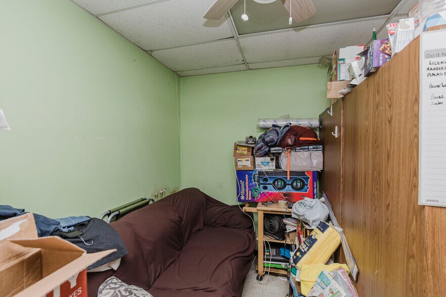 More Photos Of 925 E 19th St, Wichita Warehouse For Sale