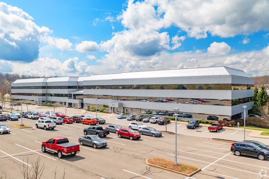 More Photos Of 300-310 Seven Fields Blvd, Seven Fields Office For Lease