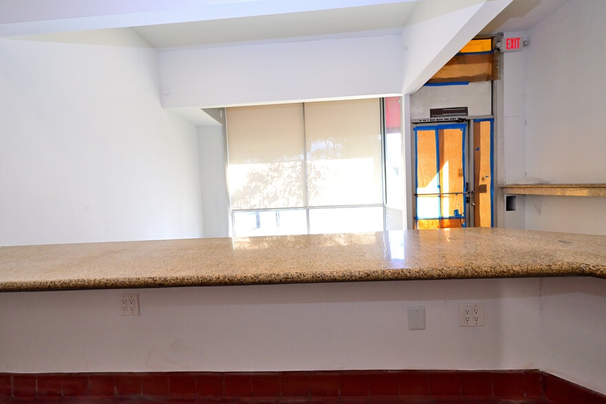 More Photos Of 1487-1491 E Colorado Blvd, Pasadena Storefront Retail Office For Lease