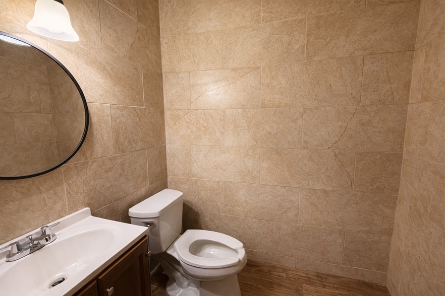 More Photos Of , Atlanta General Retail For Sale