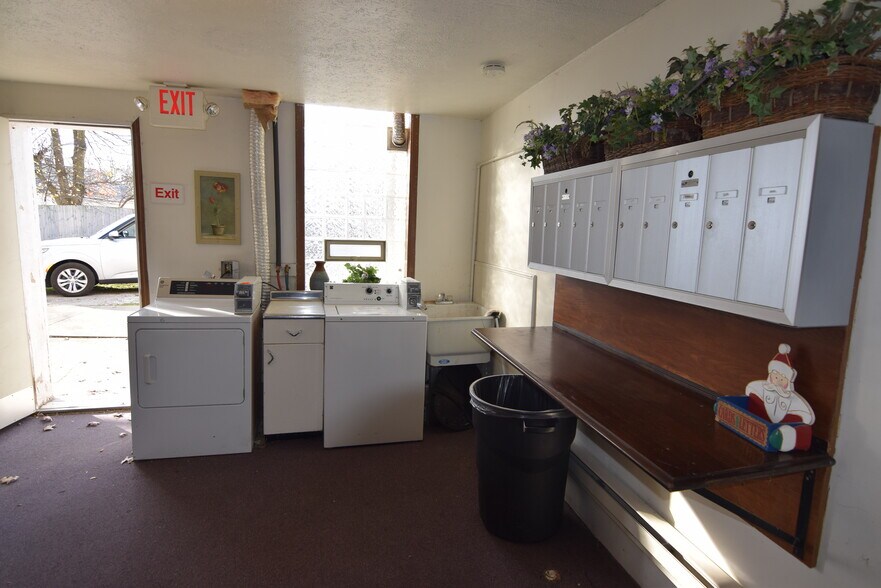 More Photos Of 3634 Bosworth Rd, Cleveland Apartments For Sale