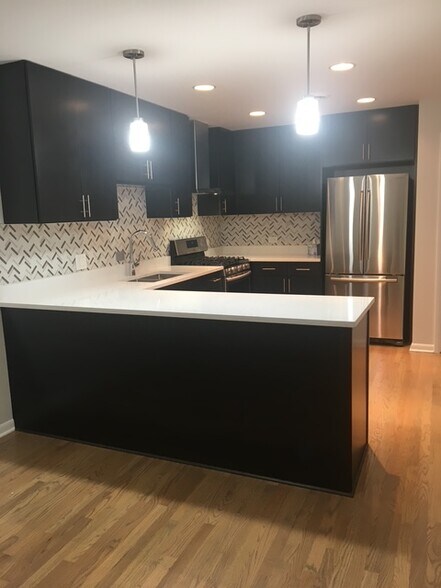 More Photos Of 2919 W Irving Park Rd, Chicago Office Residential For Sale