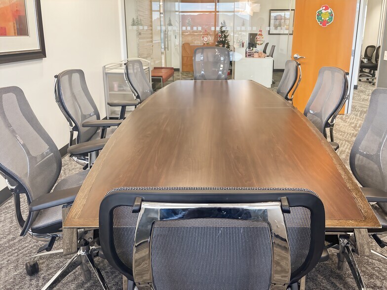 More Photos Of 16427 N Scottsdale Rd, Scottsdale Coworking Space