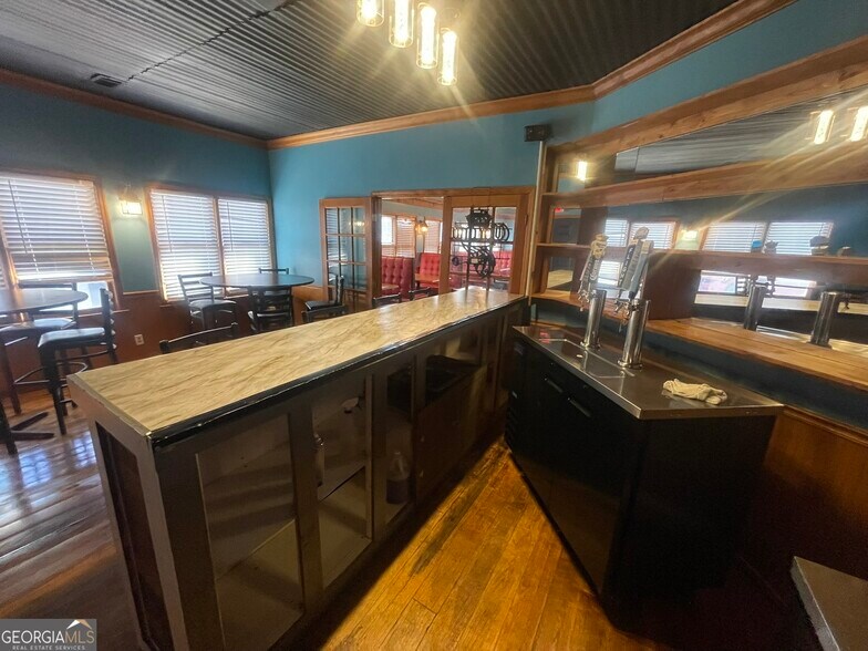 More Photos Of 406 N Piedmont Ave, Rockmart Restaurant For Sale