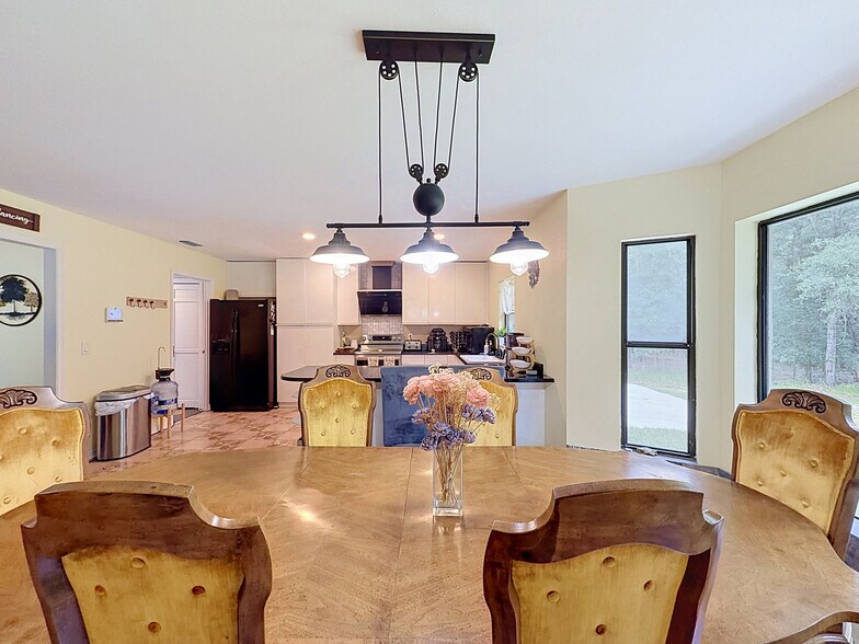 More Photos Of 26311 Willow St, Brooksville Specialty For Sale