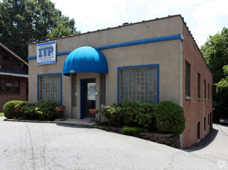 Primary Photo Of 729 1st Ave SW, Hickory Office For Sale