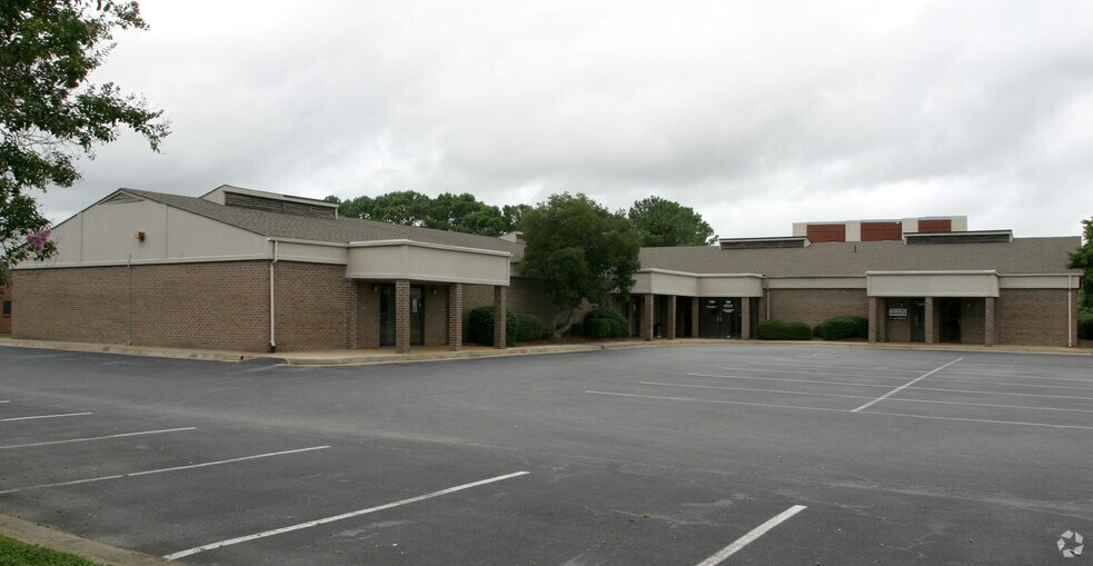 More Photos Of 1125-1141 First Colonial Rd, Virginia Beach Medical For Lease