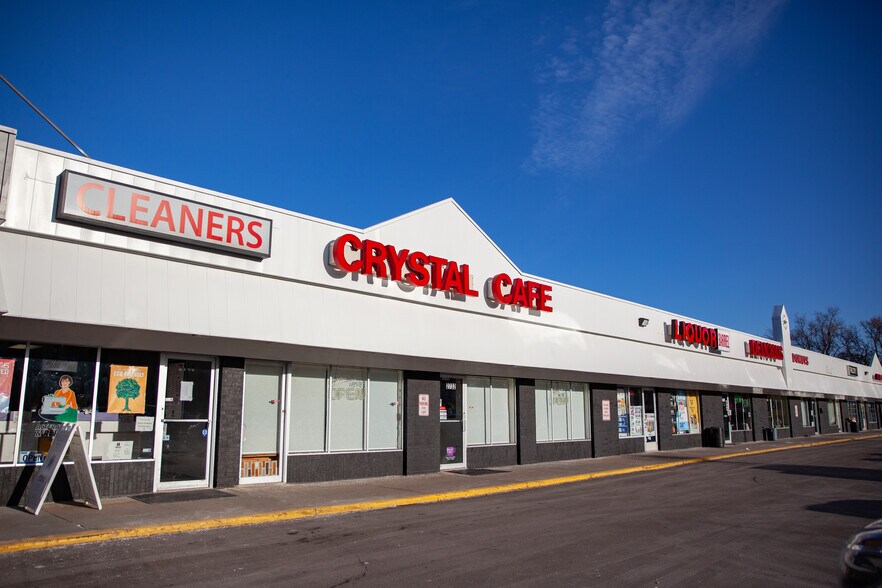 More Photos Of 2700-2750 N Douglas Dr N, Crystal Freestanding For Sale