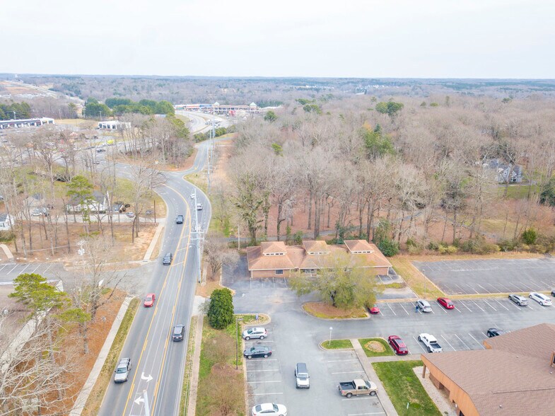 More Photos Of 1424 E Franklin St, Monroe Medical For Sale