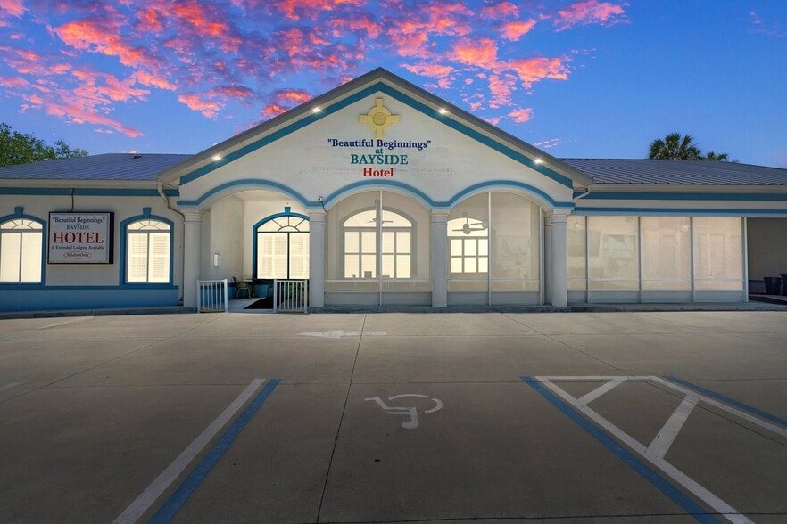 More Photos Of 311 NE 4th Ave, Crystal River Healthcare For Lease