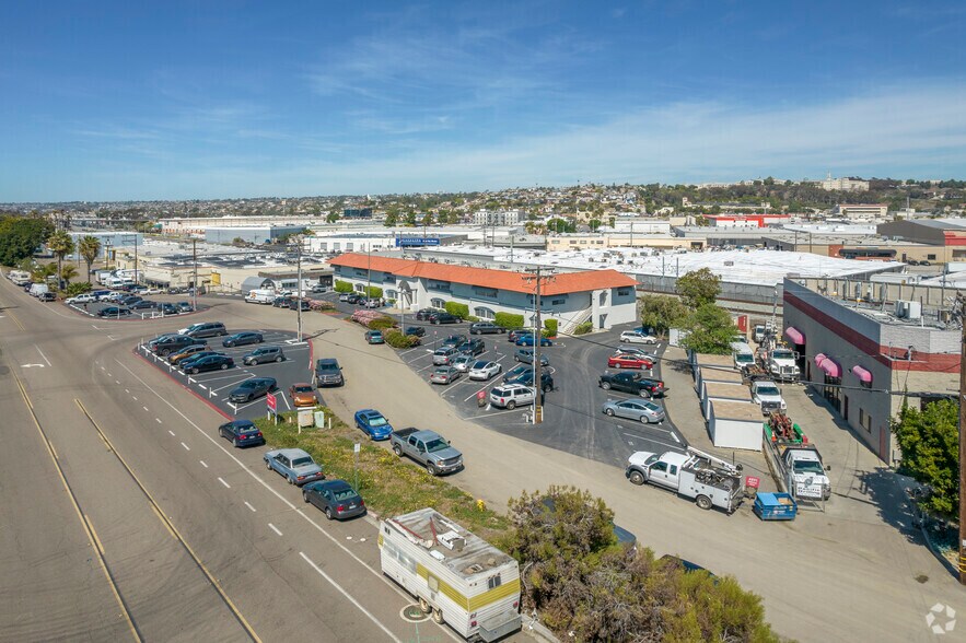 More Photos Of 4891-4895 Pacific Hwy, San Diego Office For Lease