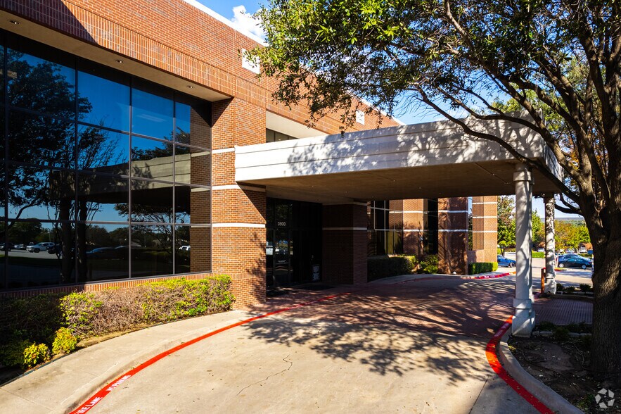 More Photos Of 3900 American Dr, Plano Medical For Sale