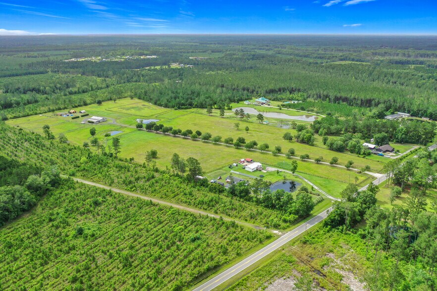 More Photos Of 46700 Middle Rd, Callahan Land For Sale