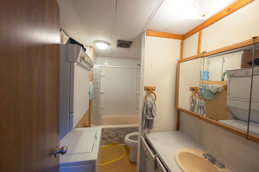 More Photos Of 56309 Range 13 rd, Onoway Trailer Camper Park For Sale