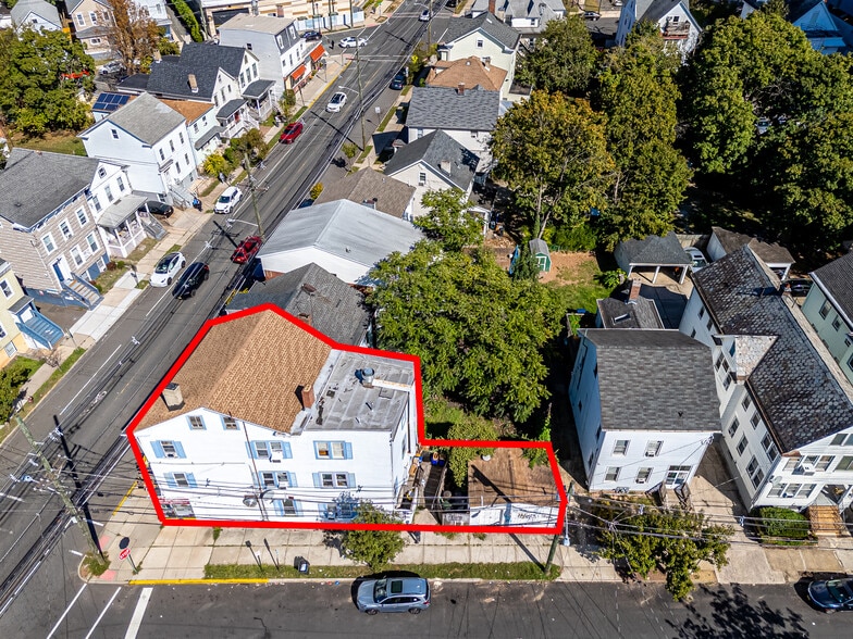 More Photos Of 172 Hamilton St, New Brunswick Storefront Retail Residential For Sale