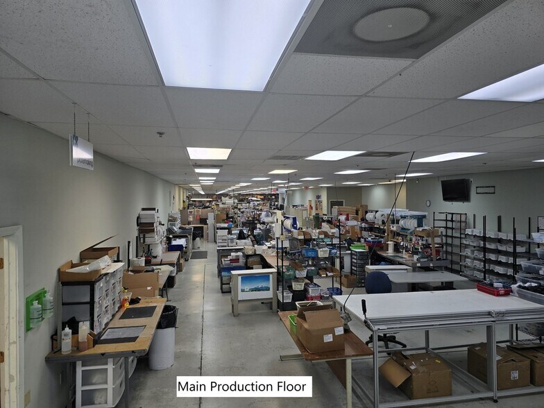 More Photos Of 11111 N 46th St, Tampa Research And Development For Sale