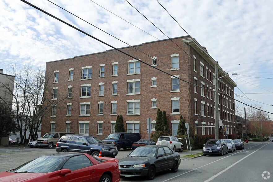 More Photos Of 119 W Roy St, Seattle Multifamily For Sale