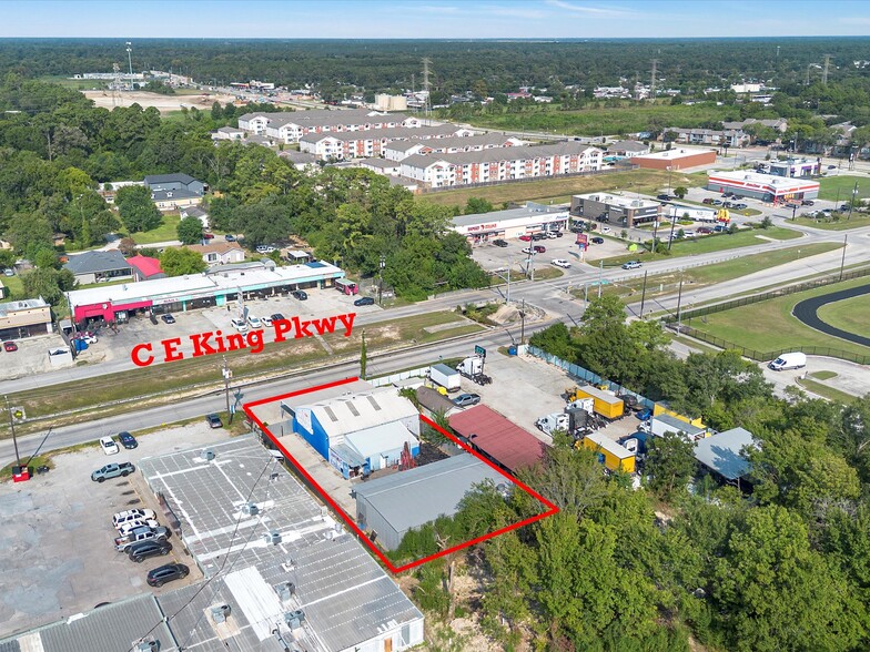 More Photos Of 8518 C E King Pky, Houston General Retail For Sale